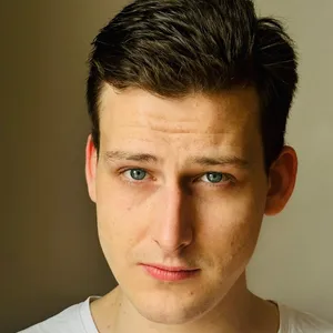 Adam Langer